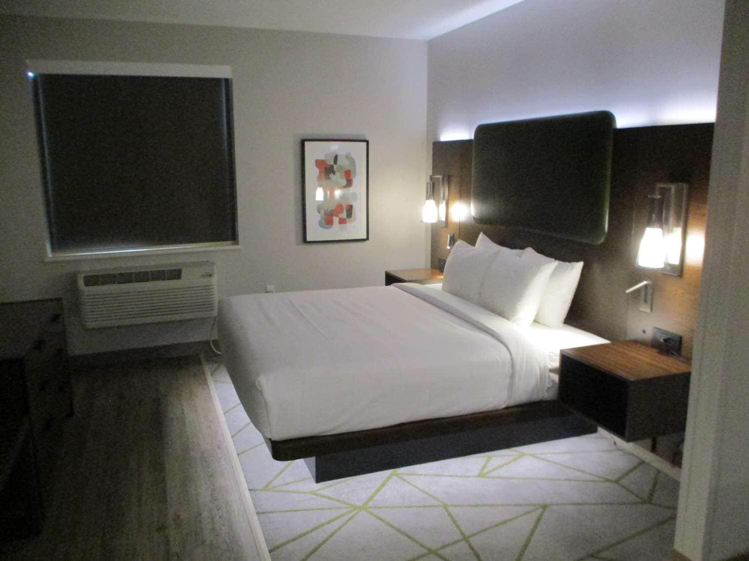 Best Western Plus Riata Браунвуд Экстерьер фото